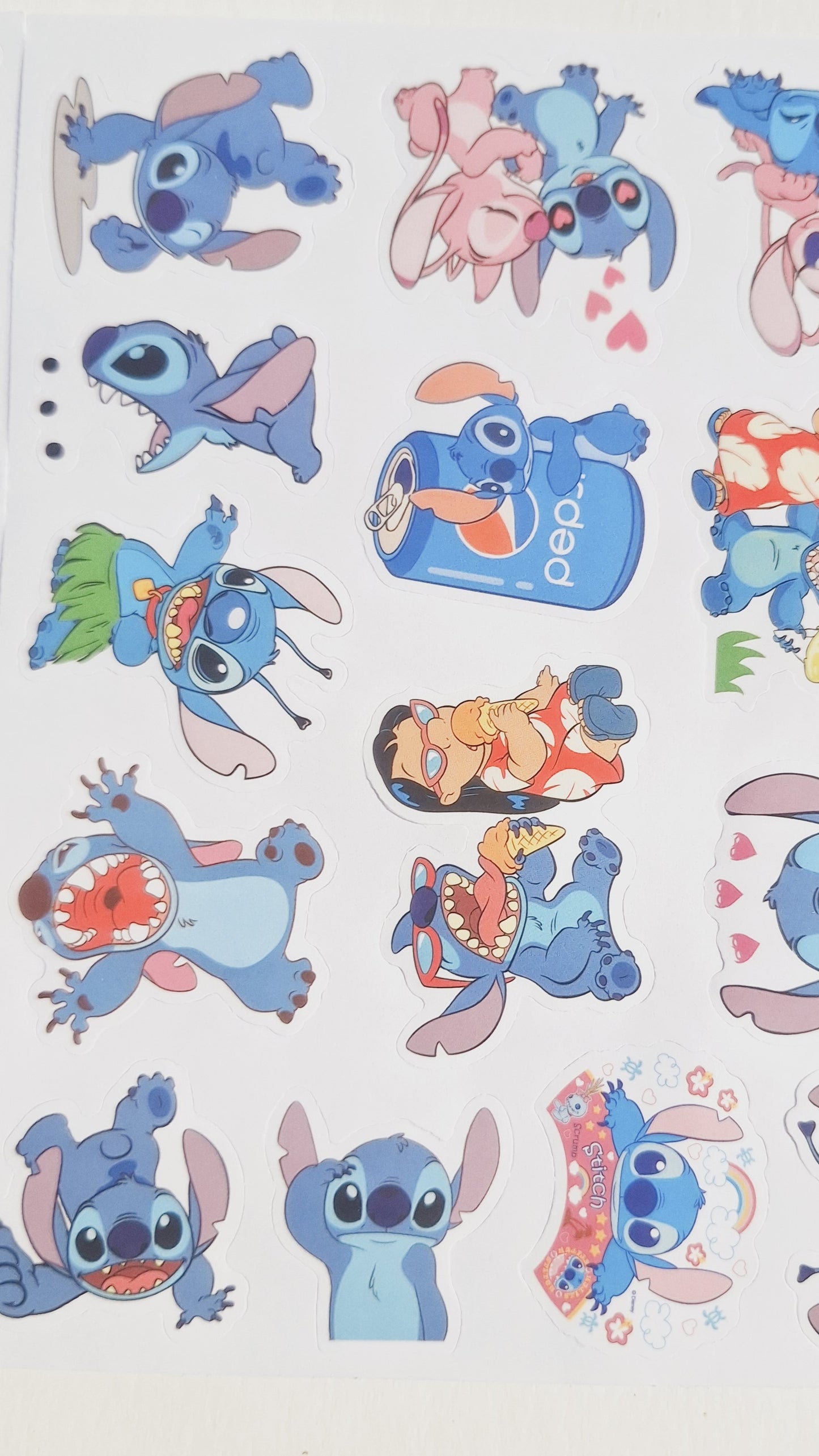 🌀 Stickers de Stitch y Angel – Súper Tiernos y Divertidos 🌀