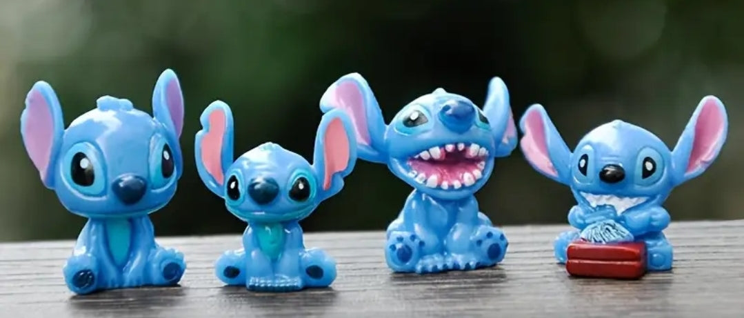 🎁 Set de 12 Figuras Coleccionables de Stitch