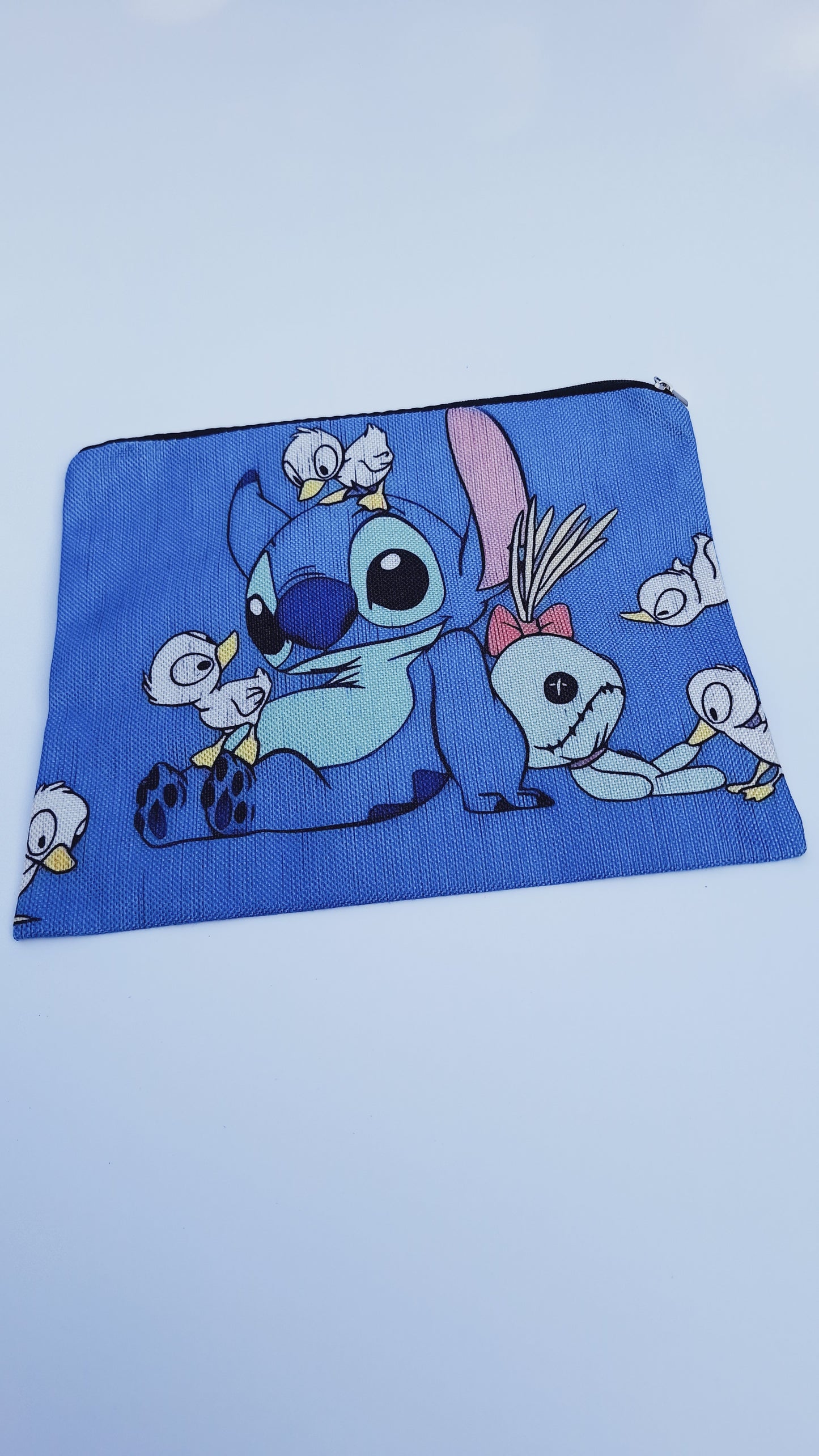 Estuche Multiusos Stitch - ¡Tu Compañero Perfecto para Todo!