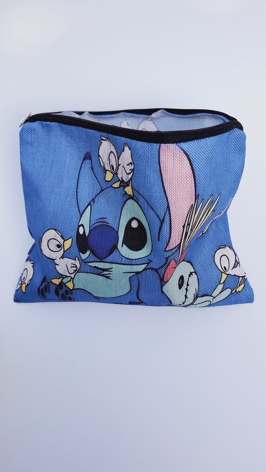 Estuche Multiusos Stitch - ¡Tu Compañero Perfecto para Todo!