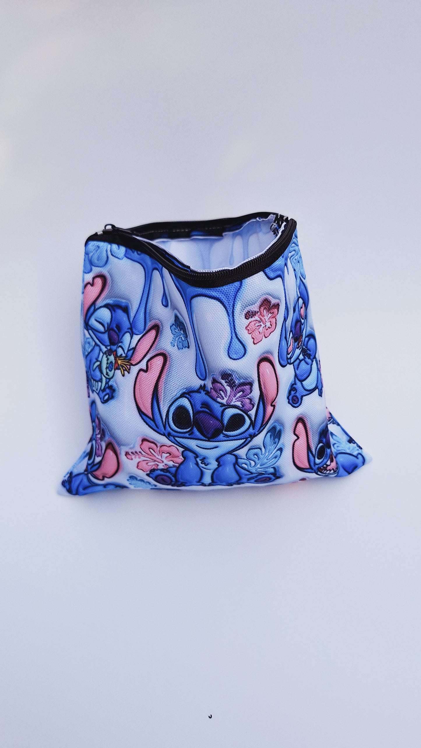 Estuche Multiusos /Bolsa de Maquillaje Stitch